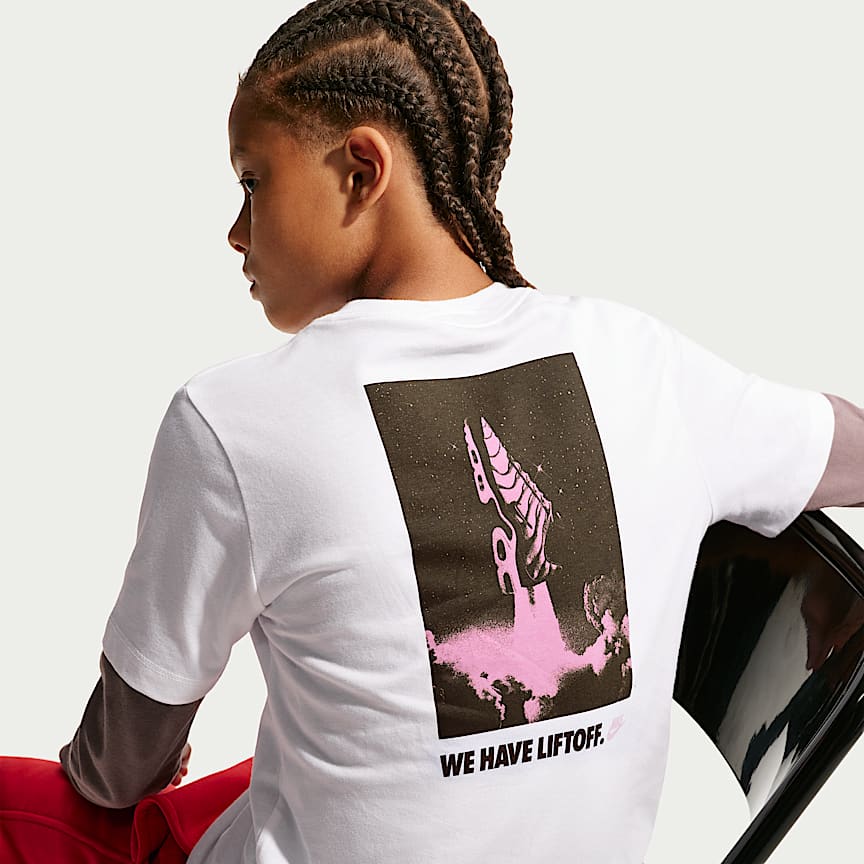 c*s様 ナイキTシャツ 東京オリンピック　BOYS Ｌサイズ Nike Sportswear Big Kids' T-Shirt. Nike JP
